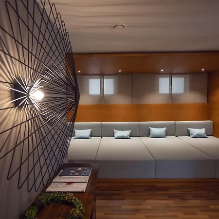 فندق-مطعم أميرهاوزير 4* أنثرنغ